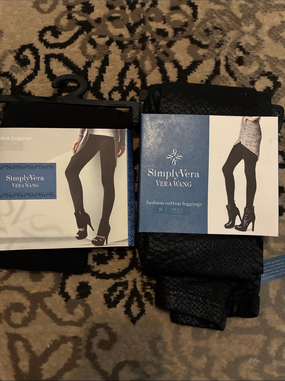 NWT Simply Vera Vera Wang Black Fashion Cotton Leggings